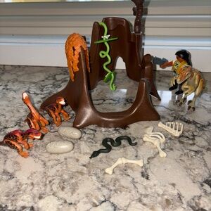 2012 Playmobil Dinos #5233 Deinonychus & Velociraptors Dinosaur 14 Pieces